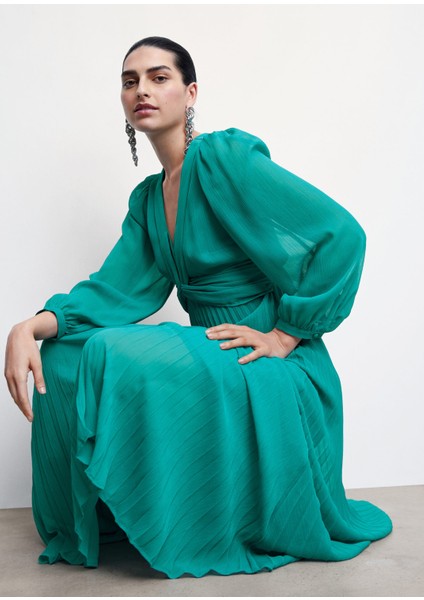 Pileli Detaylı Elbise indirimleri