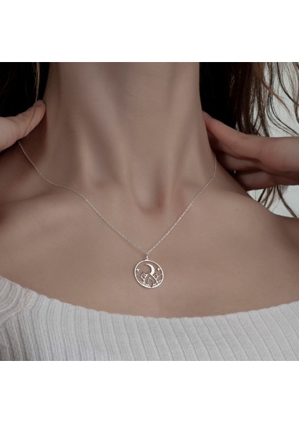 Kadın Gümüş Kolye Lotus Çiçeği Ay Kolye ,925 Ayar Gümüş Kolye, Gümüş, Rose Gold, Altın Kaplama Kolye fırsatları