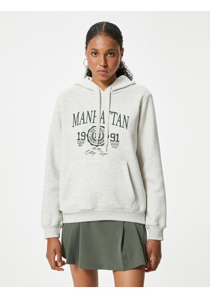 Oversize Sweatshirt Kapüşonlu Kolej Baskılı Kanguru Cepli Şardonlu modelleri