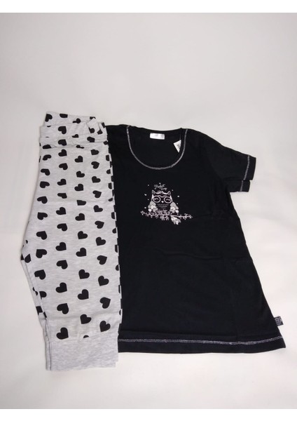 Kadın Siyah Bisiklet Yaka Desenli Kısa Kollu Kapri Pamuk Pijama Takımı