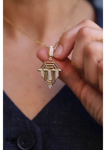 14 Ayar Altın Taşlı Modern Kolye Ucu