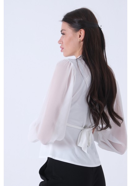 Beyaz Yandan Bağlamalı Kadın Bluz 4202723.15 indirimleri