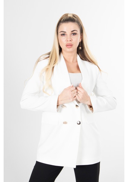 Beyaz Vatkalı Astarlı Ceket 3971156.15 modelleri