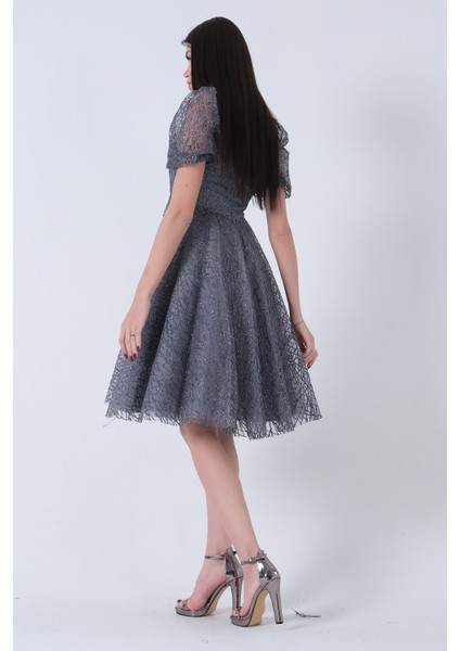 Gri Midi Boy Kısa Yuvarlak Yaka Simli Tül Abiye Elbise 6502459.06 modelleri