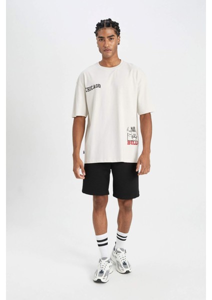Fit NBA Chicago Bulls Oversize Geniş Kalıp Bisiklet Yaka Basklı Pamuklu Kısa Kollu Tişört C9272AX24AU fiyatları