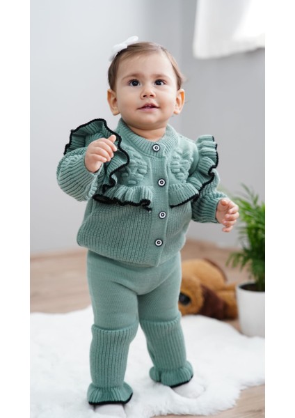 Kız Bebek Fırfır Detaylı Hırkalı Pantolonlu 2'li Triko Takım