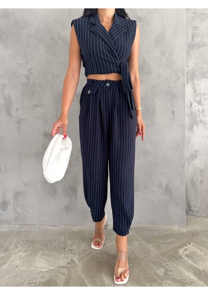 Kadın Örme Krep Kumaş Çizgi Desenli Kuşak Detaylı Ceket ve Pantolon Takım
