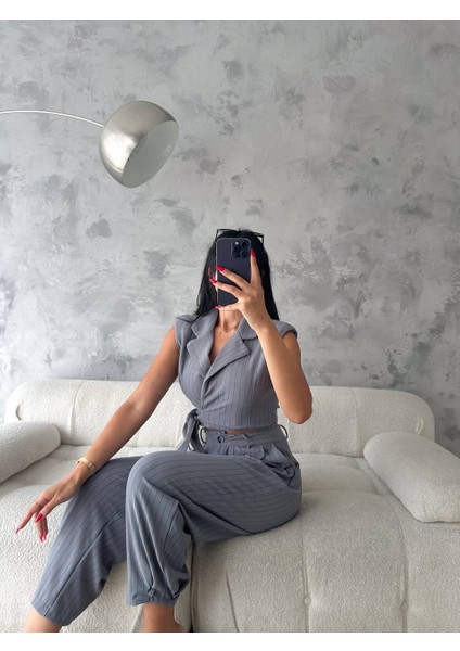 Cananataç Kadın Örme Krep Kumaş Çizgi Desenli Kuşak Detaylı Ceket ve Pantolon Takım