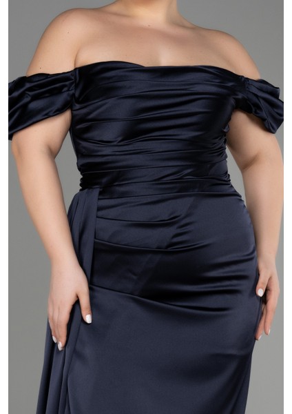 Kayık Yaka Uzun Saten Büyük Beden Abiye ABU1626 modelleri