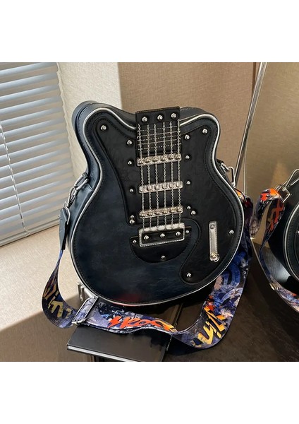 Gitar Şeklinde Omuz Çantası 0058