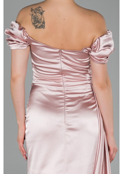 Kayık Yaka Kuyruklu Uzun Saten Abiye ABU1606 fırsatları