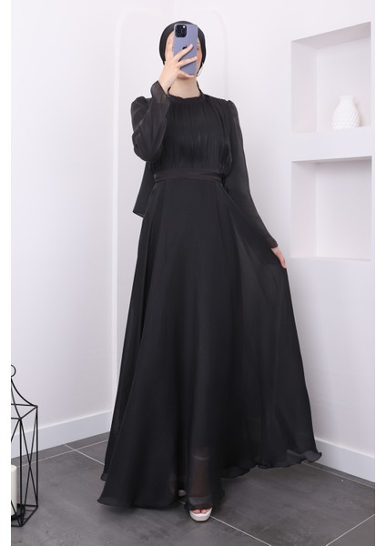 Siyah Kuşaklı Ön Pileli Abiye fırsatları