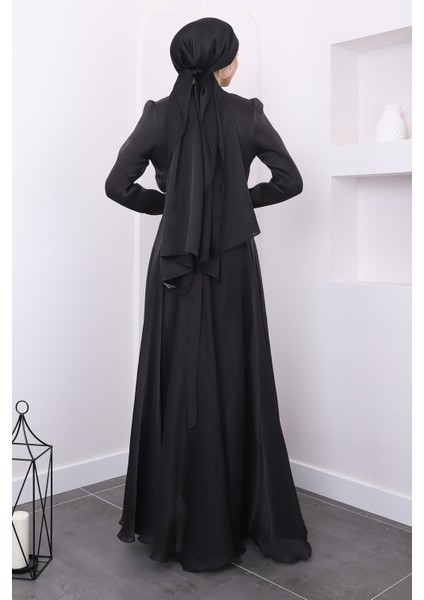 Siyah Kuşaklı Ön Pileli Abiye indirimleri