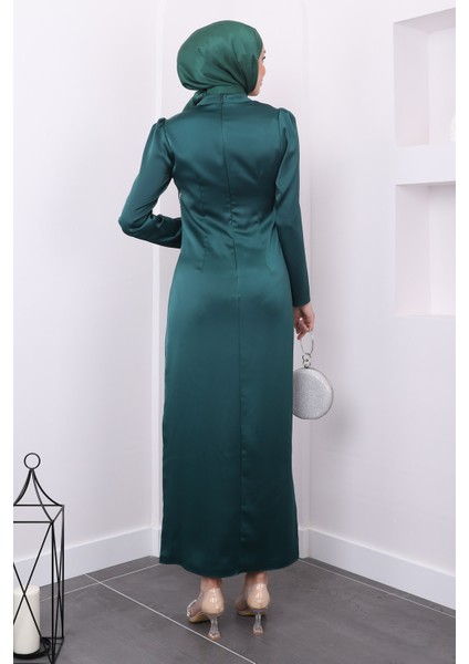 Zümrüt Yeşili Taş Detaylı Saten Abiye indirimleri