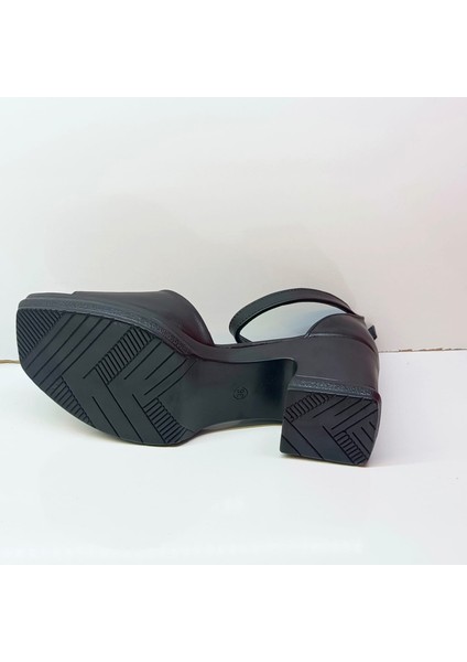 Kadın Ortopedik Sandalet fırsatları