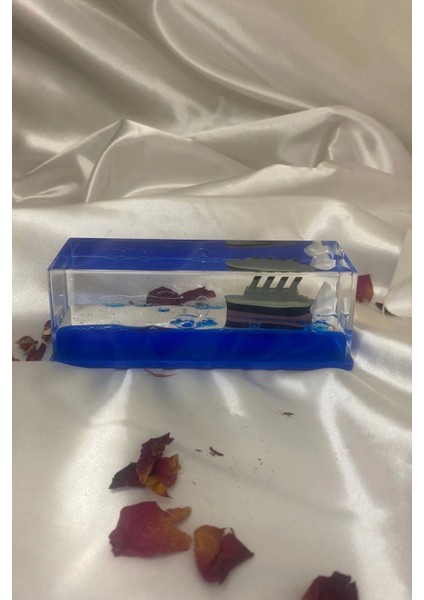 Batmayan Gemi Titanik Akvaryum Içinde Lüks lik 14x5x4 Cm fiyatları