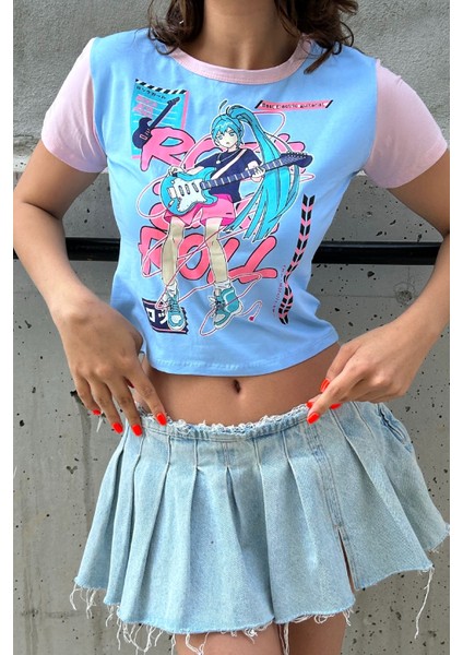 Pembe Kollu Anime Hatsune Miku- Best Electric Guitarist Mavi Crop T-Shirt