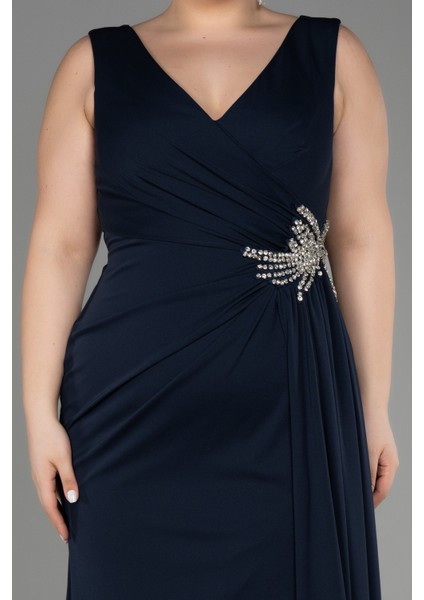 Kolsuz Kruvaze Yaka Uzun Büyük Beden Abiye ABU2934 modelleri