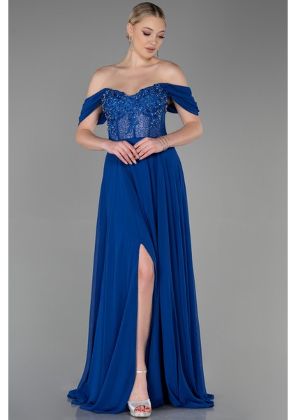 Işlemeli Kayık Yaka Yırtmaçlı Uzun Şifon Abiye ABU3310