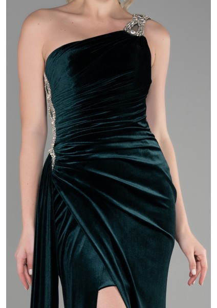 Tek Omuz Bacak Dekolteli Uzun Kadife Abiye ABU3365 modelleri