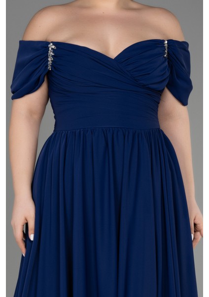 Kayık Yaka Uzun Şifon Büyük Beden Abiye ABU3738 modelleri