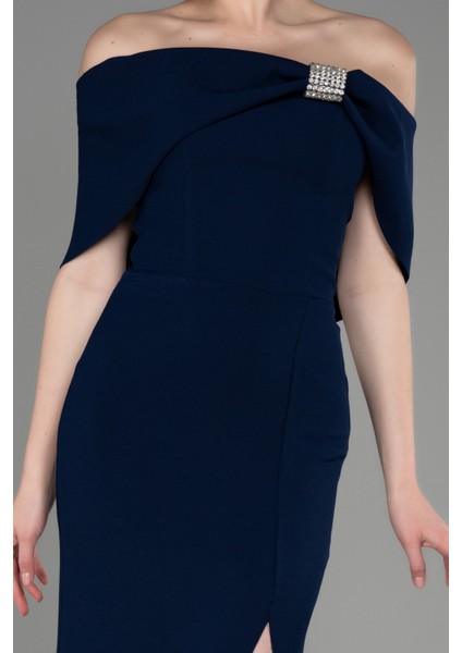 Kayık Yaka Bacak Dekolteli Uzun Abiye ABU3775 modelleri