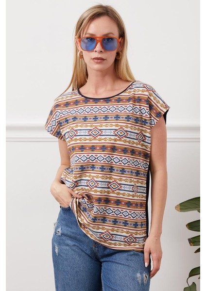 Sıfır Yaka Desenli T-Shirt modelleri