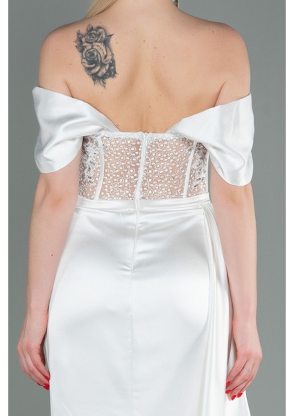 Taşlı Kayık Yaka Yırtmaçlı Uzun Saten Abiye ABU3997 fırsatları