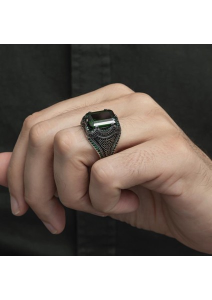 Kare Yeşil Taşlı 925 Gümüş Erkek Yüzük modelleri