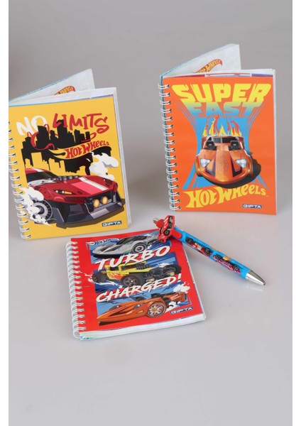 Yeni Sezon Lisanslı Hot Wheels Spırallı A6 Çizgili Not Defteri / Bloknot ve 0.7 Versatil Uçlu Kalem 2'lisi