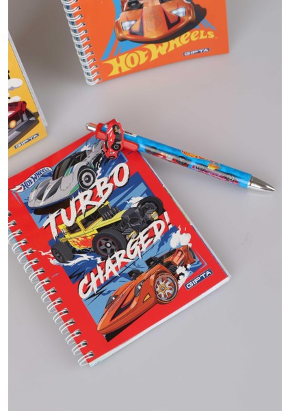 Yeni Sezon Lisanslı Hot Wheels Spırallı A6 Çizgili Not Defteri / Bloknot ve 0.7 Versatil Uçlu Kalem 2'lisi fiyatları