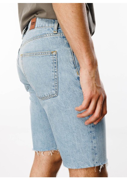 Straight Açık Indigo Erkek Denim Şort DT10720_STRAIGHT Fit Normal Bel Açı fiyatları
