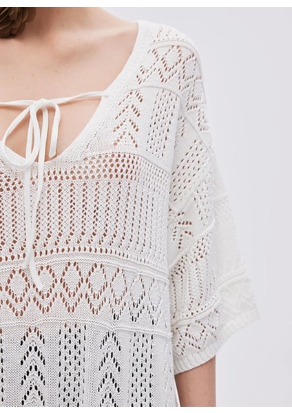 V Yaka Ajurlu Ekru Midi Kadın Elbise Ekru Ajurlu Oversize Triko Elbise modelleri