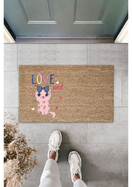 Dijital Baskı Kahverbdmrktgi Love Yazılı Fiyonklu Pembe Kedili Dekoratif Kapı Paspası K-2020
