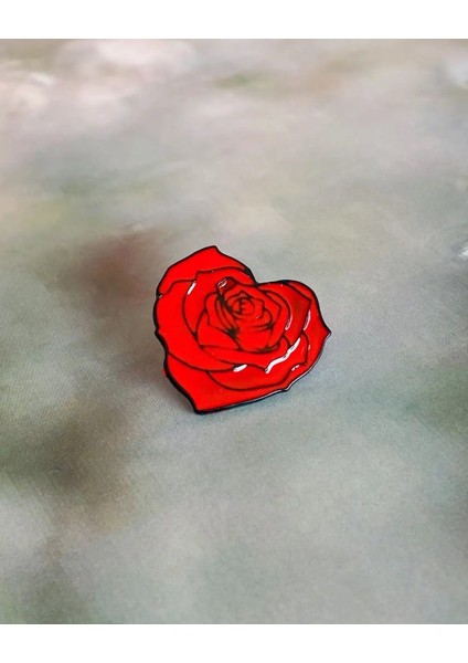 Kırmızı Gül Kalp Şık Aksesuar Hediyelik Rozet