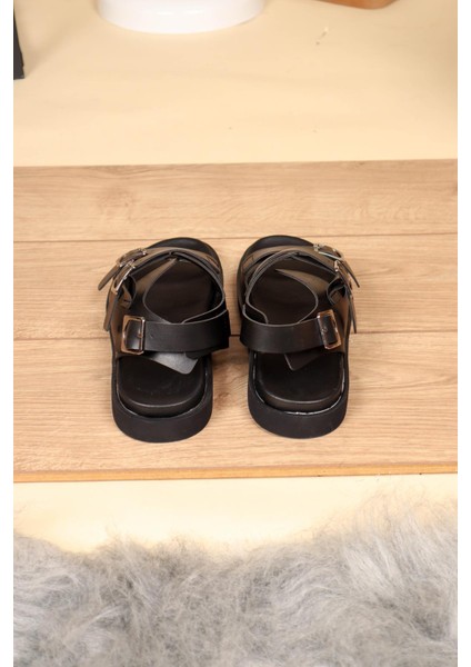 Çift Tokalı Düz Taban Sandalet Siyah fırsatları