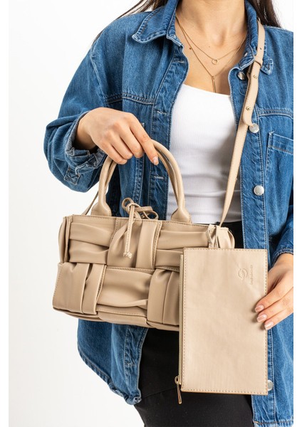 Bottega Veneta Model El Örgüsü Özel Aksesuarlı Premium Kadın Omuz Çantası
