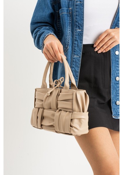 Bottega Veneta Model El Örgüsü Özel Aksesuarlı Premium Kadın Omuz Çantası