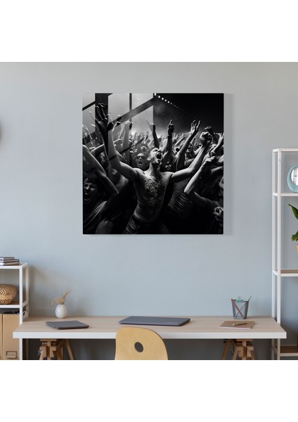 Metallica Konser Kalabalığı Cam Baskı - Metallica, Siyah Beyaz Resim, Metallica, Modern Sanat, 30X30 modelleri
