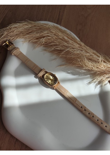 Bs Stıll Minimal Vintage Kadın Kol Saati Retro Quartz Deri Kordon 1 Adet Vintage Model