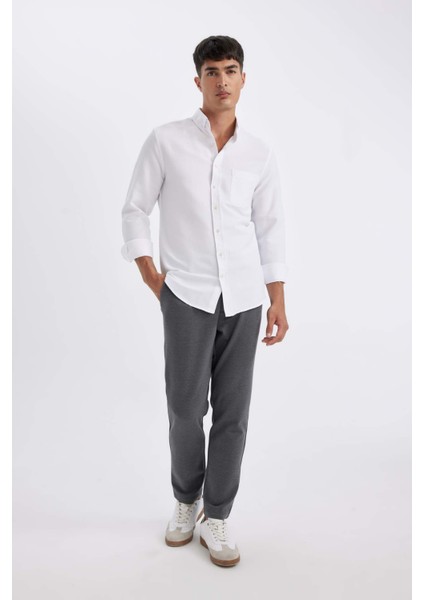 Slim Fit Dar Kesim Düğmeli Dokulu Düz Pamuk Karışımlı Uzun Kollu Beyaz Gömlek T2066AZ24AU fiyatları