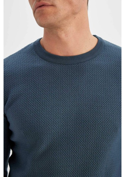 Standart Fit Normal Kesim Bisiklet Yaka Dokulu Triko Kazak C9618AX24AU indirimleri