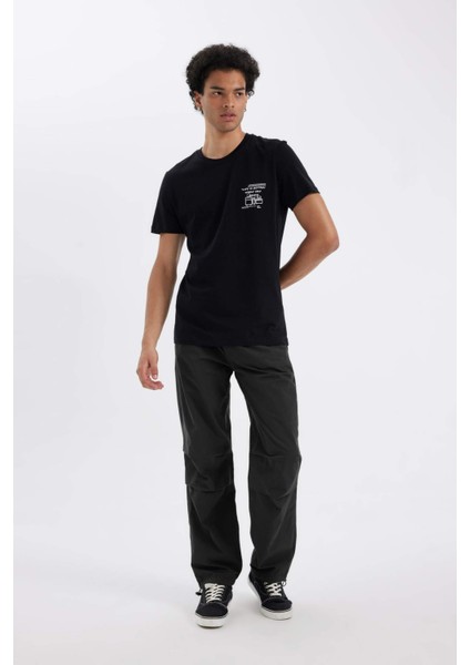%100 Pamuk Siyah Slim Fit Dar Kesim Bisiklet Yaka Baskılı Kısa Kollu Tişört C2132AX24AU
