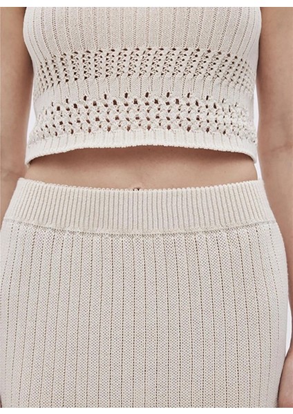 V Yaka Ajurlu Ekru Kadın Bluz Ekru Ajurlu V Yaka Askılı Triko Blu fırsatları