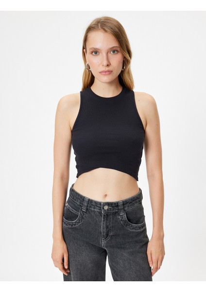 Crop Fitilli Atlet Asimetrik Kesim Bisiklet Yaka