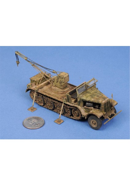 07251 1/72 Ölçek Yarı Paletli Döner Vinç 6t ,18T (Sd.kfz.9/1), Plastik Model Kiti fiyatları