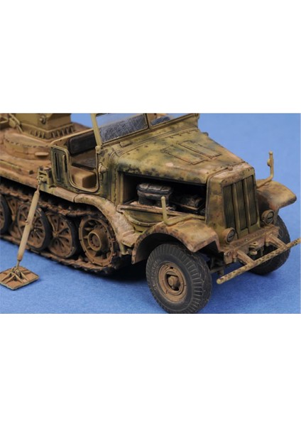 07251 1/72 Ölçek Yarı Paletli Döner Vinç 6t ,18T (Sd.kfz.9/1), Plastik Model Kiti fırsatları