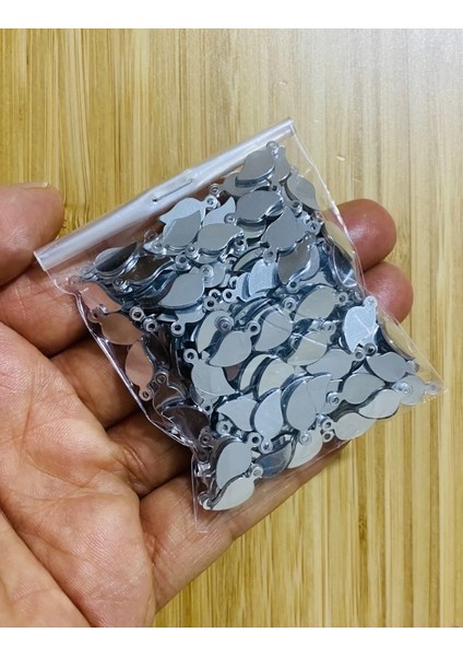 Küçük Düz Yaprak Gümüş Pleksi Kalın Pul. 20GR