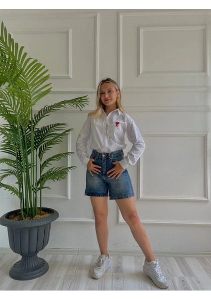 Kadın Nakışlı Gömlek Beyaz fırsatları