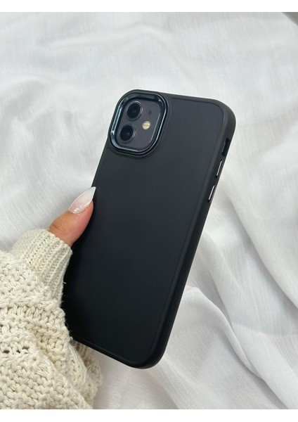 Iphone 11 Parlak Metal Detaylı Tuşu Kolay Basmalı Lansman Pastel Silikon Ruby Kılıf